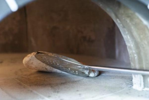 Perforovaná lopata na otáčanie pizze Evoluzione – GI.METAL