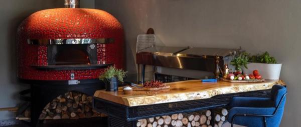 Tradičná murovaná kupolová pizza pec neapolského typu MF90, na drevo / plyn – MANNA FORNI