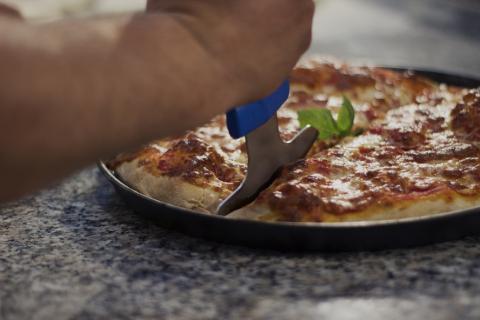 Špeciálny profesionálny nôž na pizzu – GI.METAL