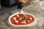 Perforovaná lopata na pizzu Amica – GI.METAL – Obrázok 2